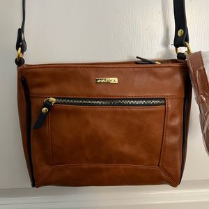 Nautica Small Crossbody purse, w/extra Strap